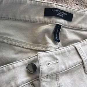 Ann Taylor light khaki jeggings ankle pants w zip